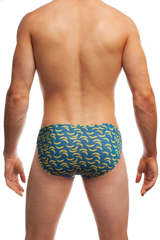 Man standing wearing a pair of Jack Adams indigo IT&